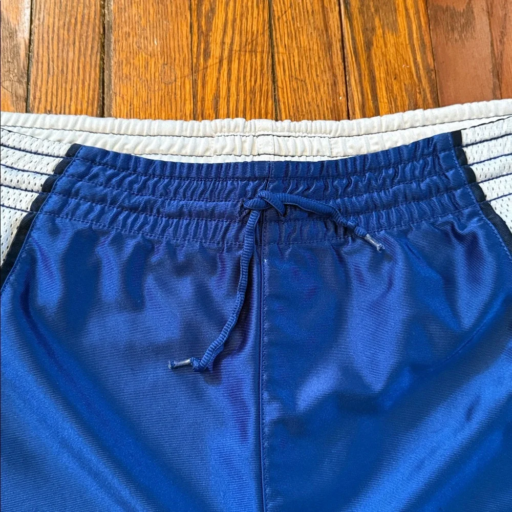 Y2K Nike Vintage Reversible Basketball Shorts - Picture 6 of 14